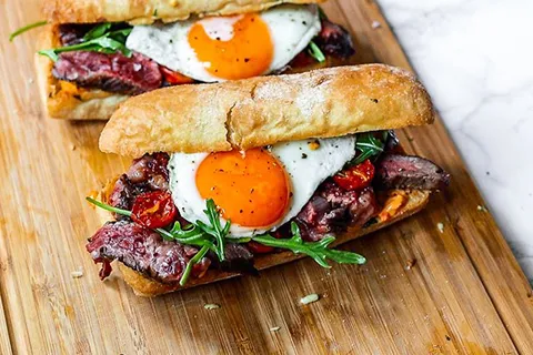 Kako pripremiti ukusne street food sendviče kod kuće